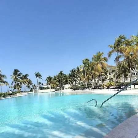 Luxury Marina Front Condo Cap Cana, Punta Cana